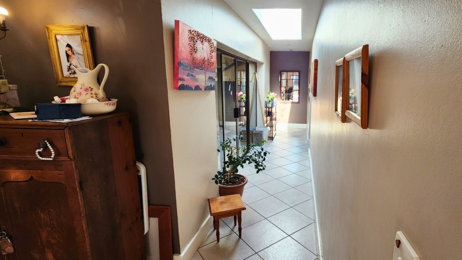 4 Bedroom Property for Sale in Dana Bay Western Cape